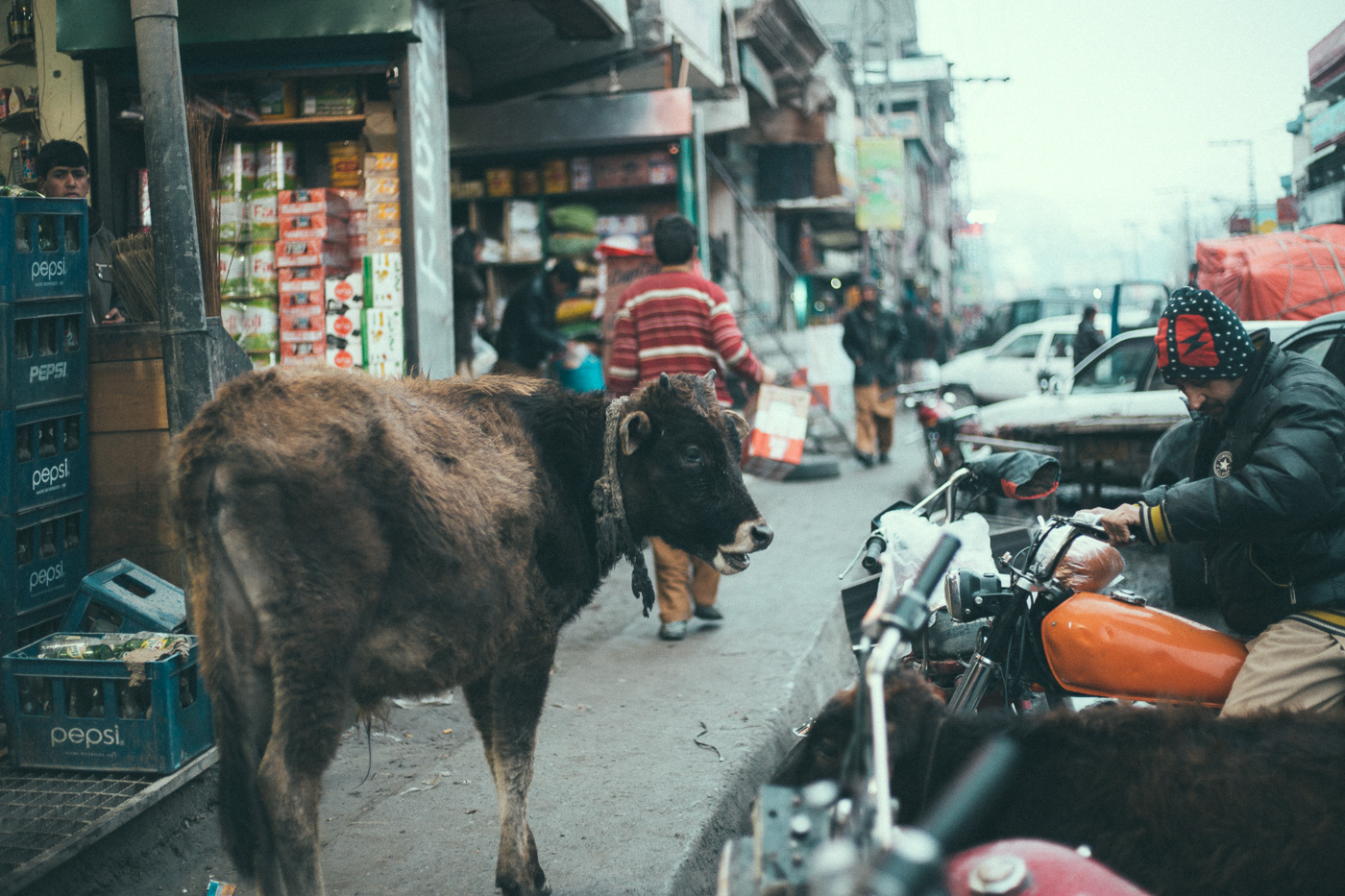 pakistan_skardu_street_2017_11