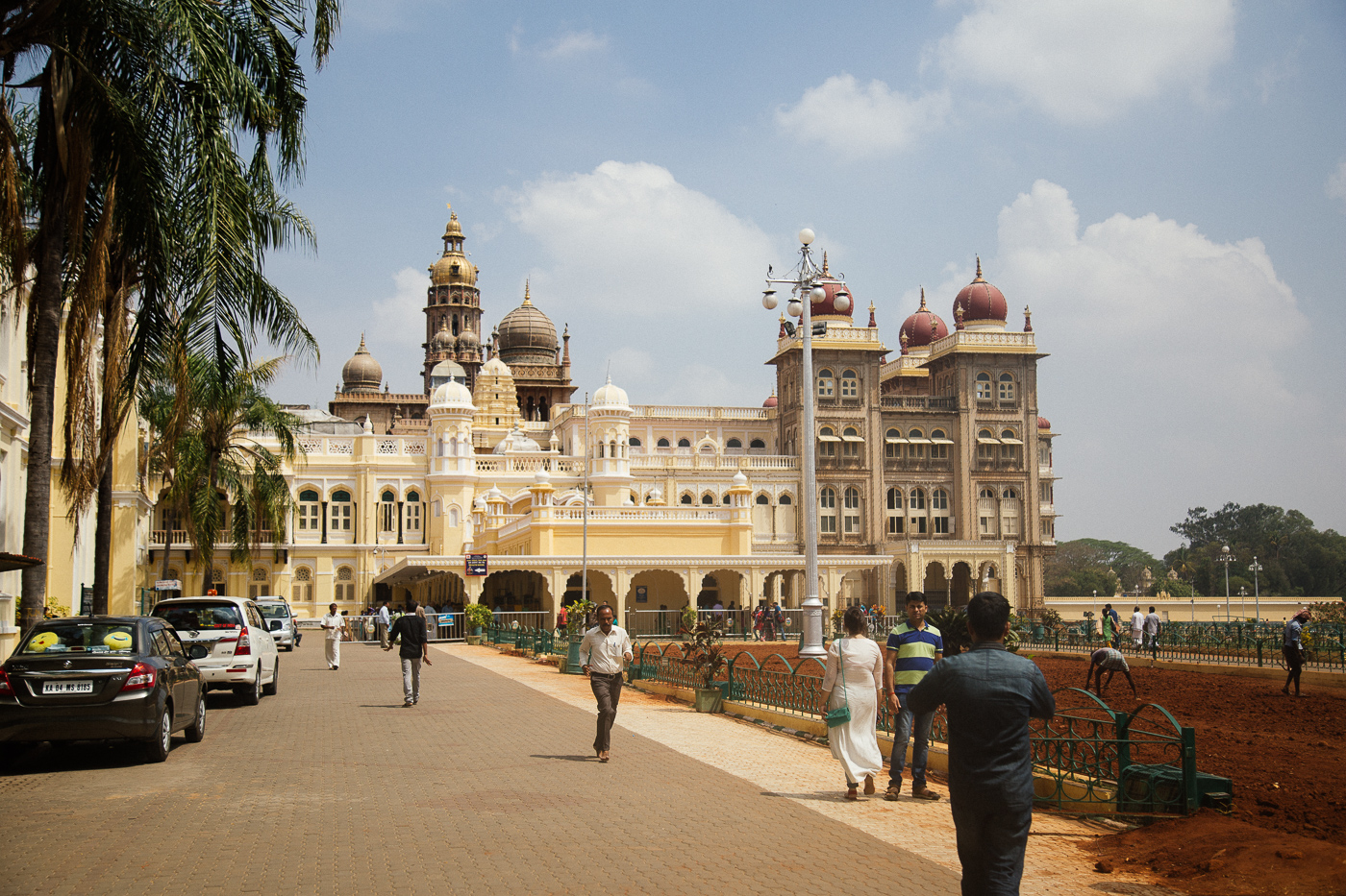 India_Mysore_Palast_2017.jpg