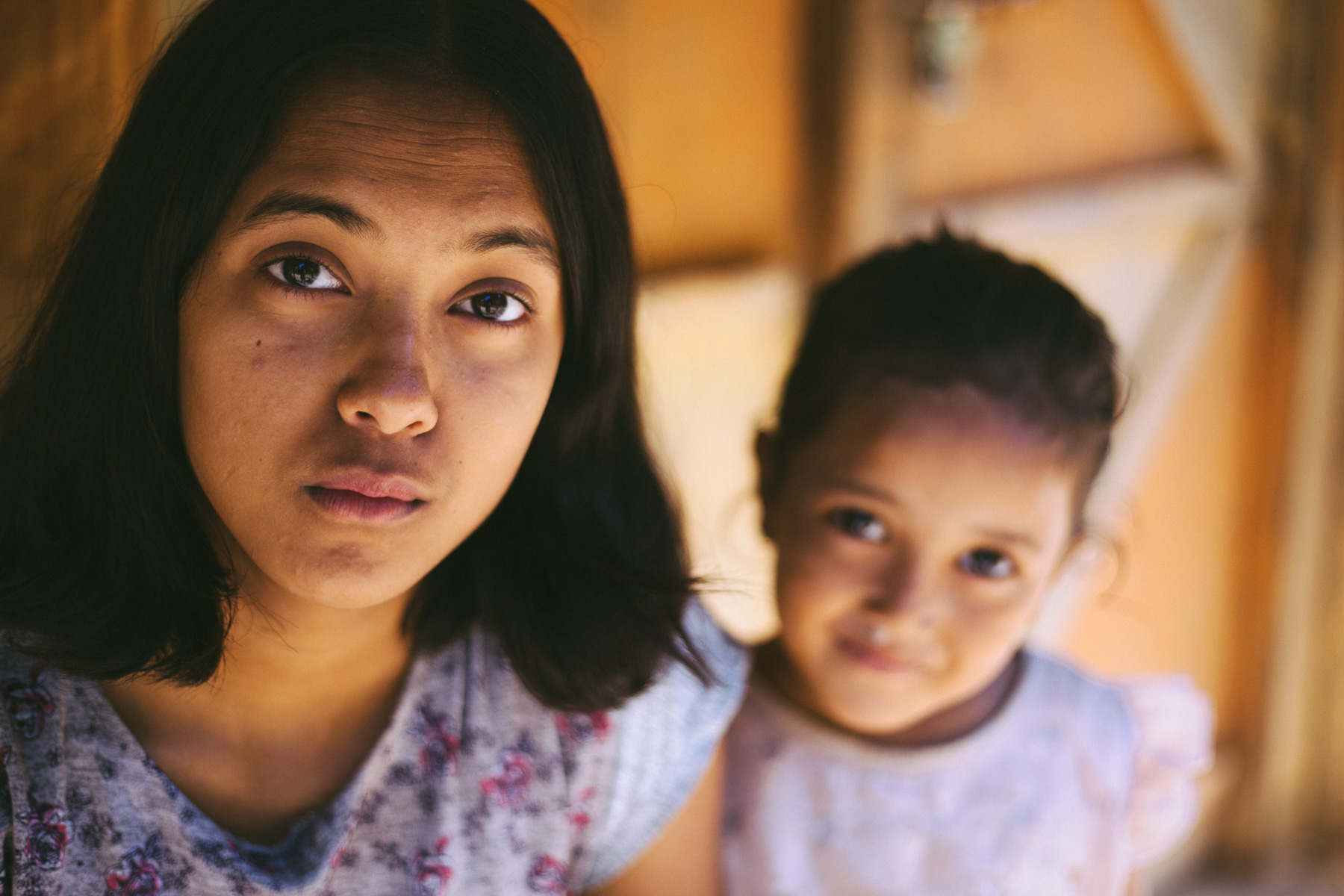 2girls_West_Nepal_2017-1006