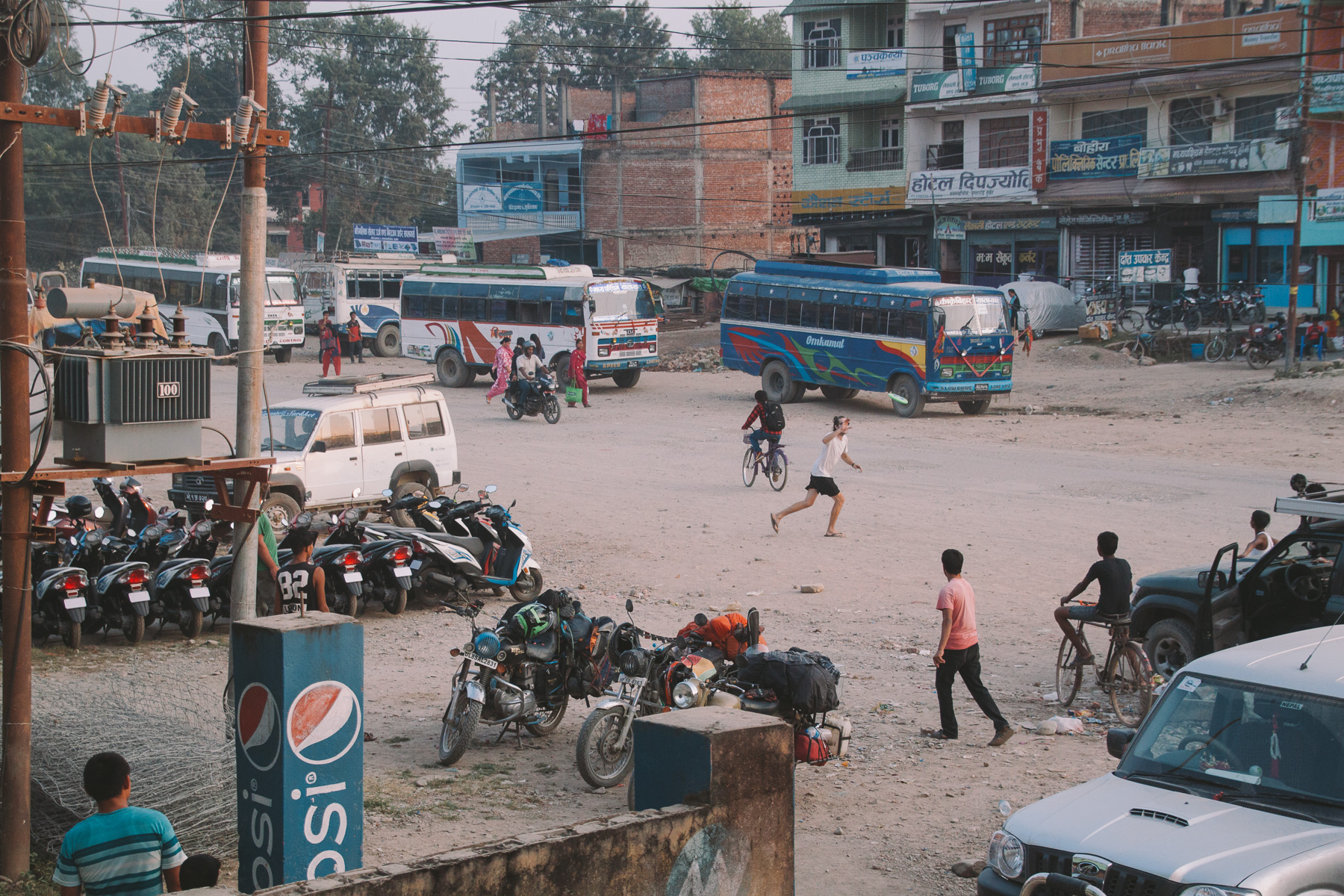 Frisbee_West_Nepal_2017-8801